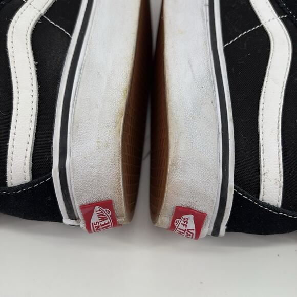 Vans Black and White High-Top Lace Up Sneakers Size 7 / Womens 8.5 - Picture 10 of 16
